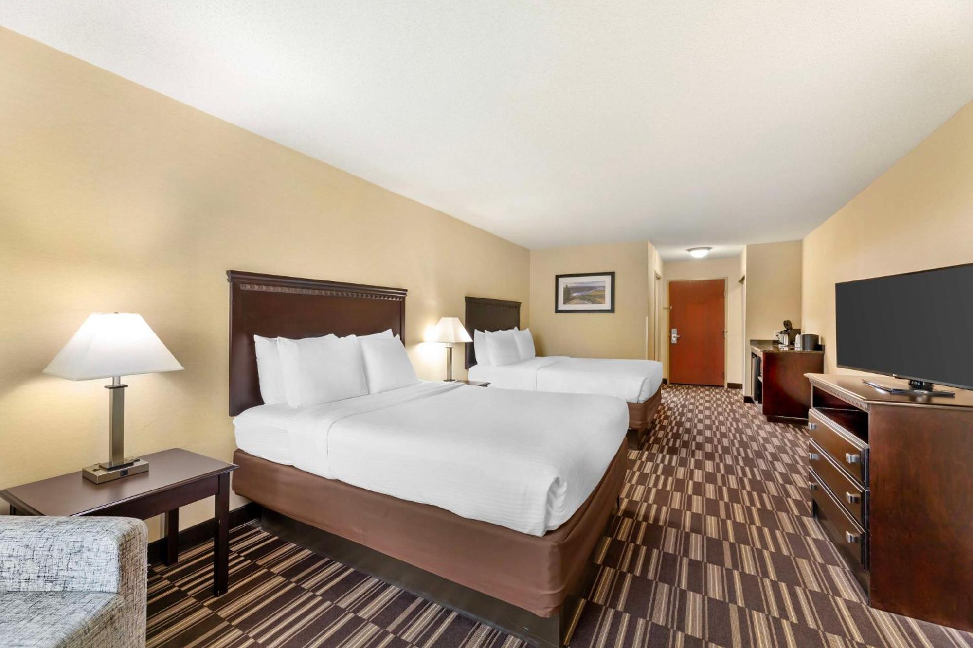 Best Western Plus Victor Inn & Suites Exterior foto