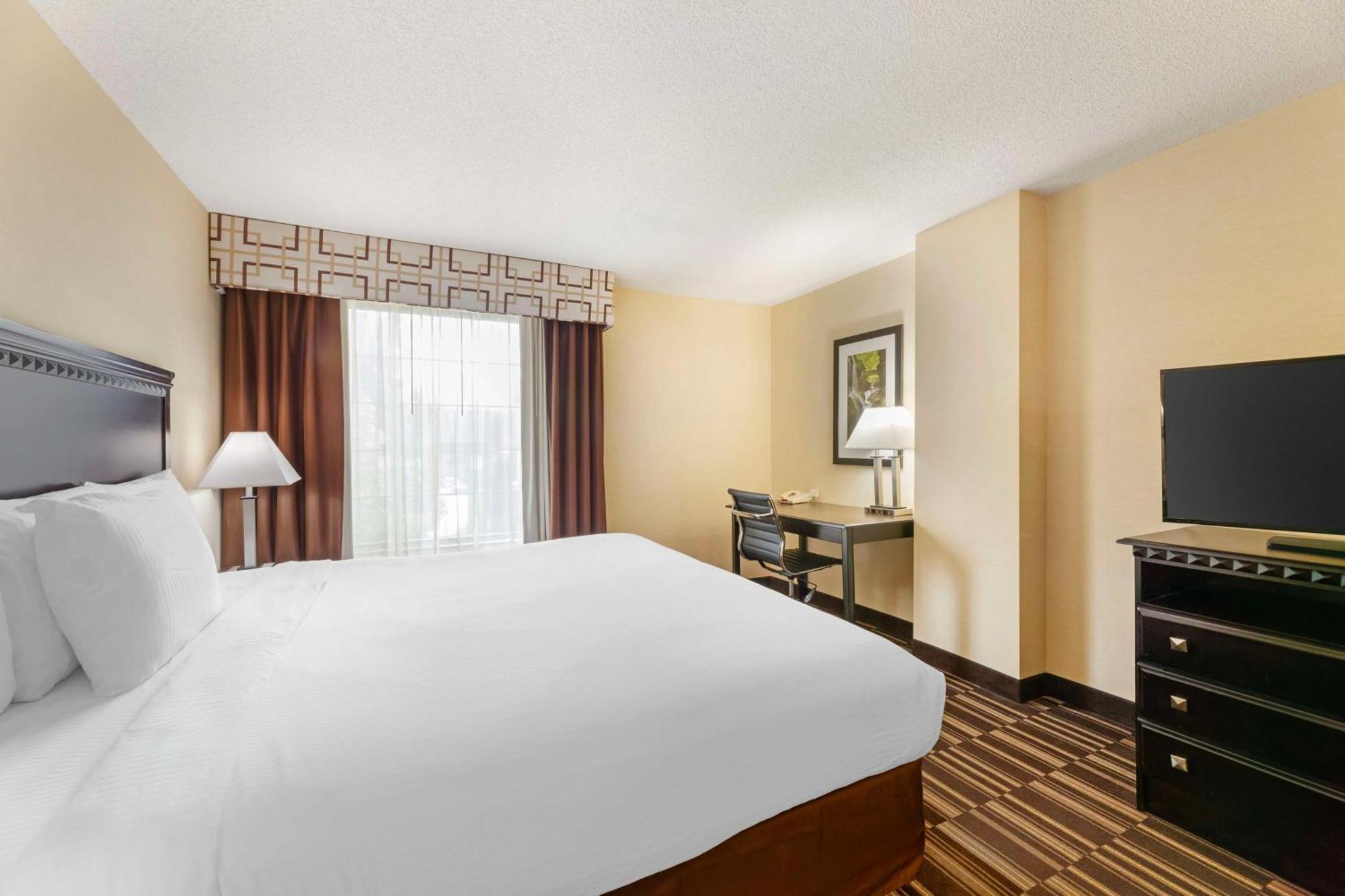 Best Western Plus Victor Inn & Suites Exterior foto