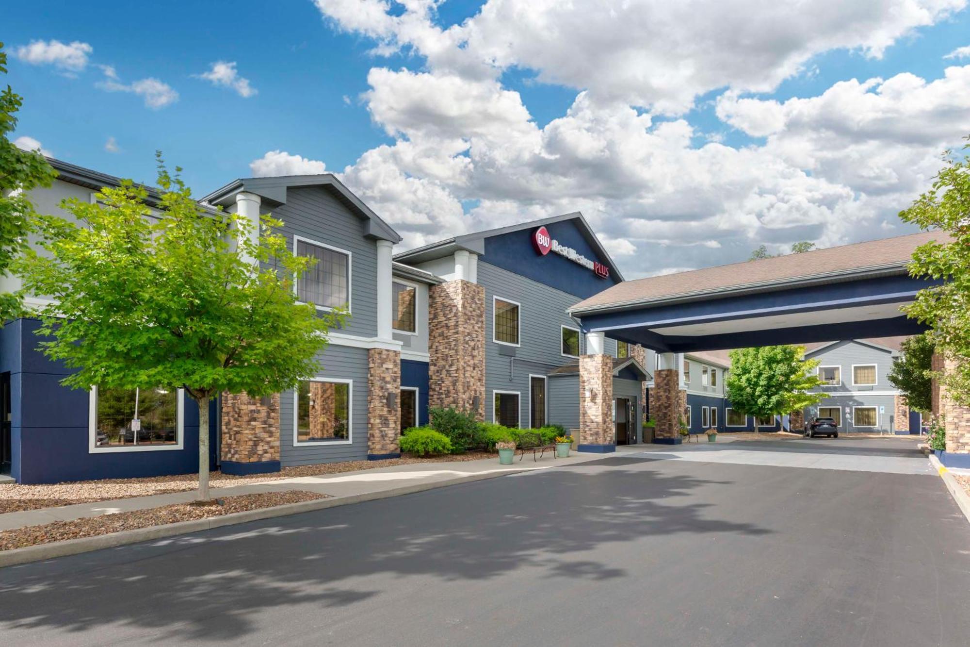 Best Western Plus Victor Inn & Suites Exterior foto